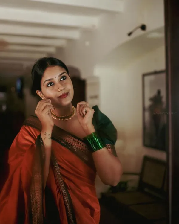 ORANGE_GREEN_PURE_BANARASI_SAREE